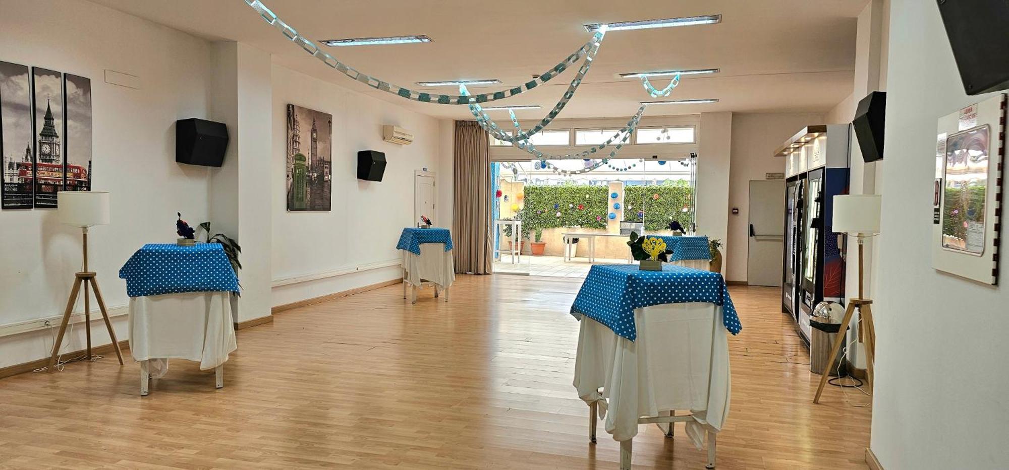 Hostel Residencia Alfil Малага Екстериор снимка