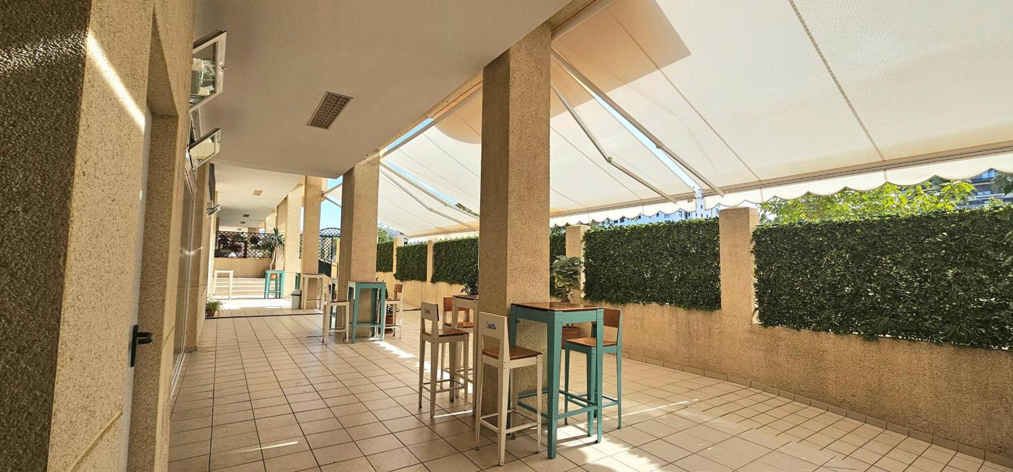 Hostel Residencia Alfil Малага Екстериор снимка