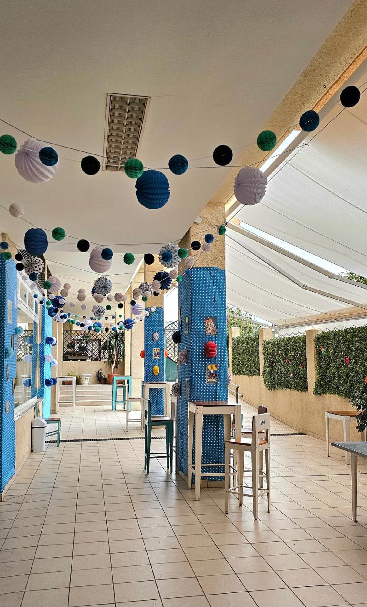 Hostel Residencia Alfil Малага Екстериор снимка