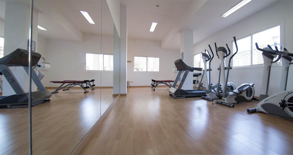 Hostel Residencia Alfil Малага Екстериор снимка